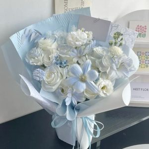 Frosted Solstice Bouquet