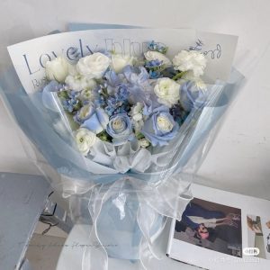 Midnight Snowfall Bouquet